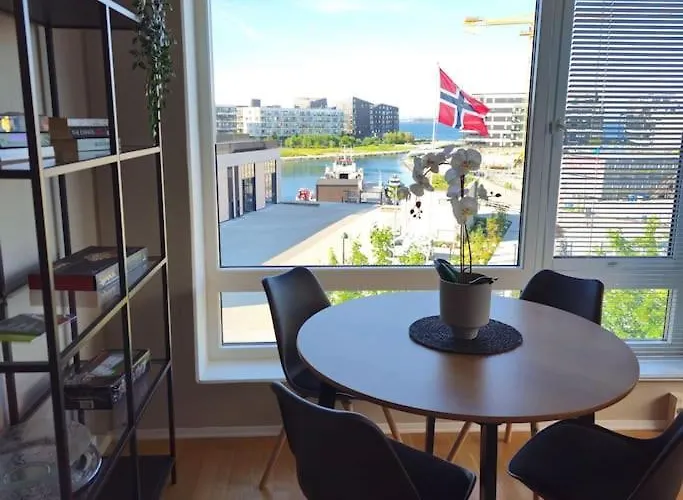 Marinas Apartment In Stavanger Ost With Gratis Parking Place